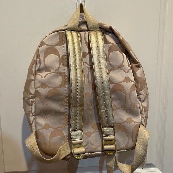 Coach Backpack - Picture 4 of 8